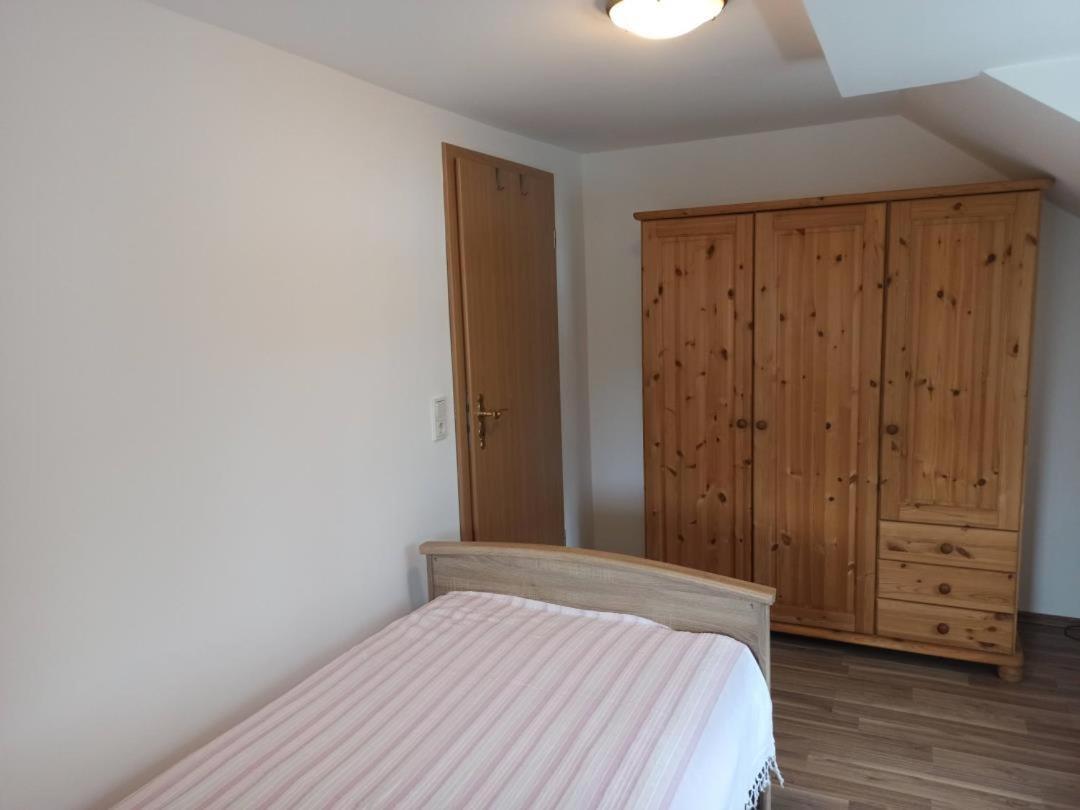 Neu Ferienwohnung Biesfeld-Altes Backhaus Kürten Екстериор снимка